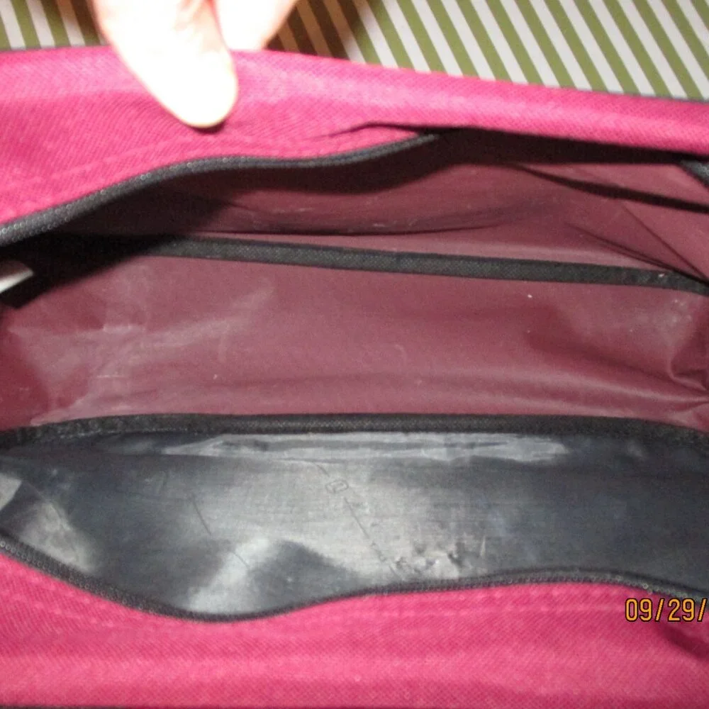 TAG Softside Luggage Tote